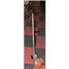 Image 1 : BLACK & DECKER DELUXE LAWN EDGER AND TRIMMER