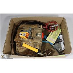 BOX OF ELECTRICIAN'S TOOLS, ACCESSORIES &
