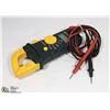 Image 1 : GREENLEE CM-600 - 600 AMP CLAMP TESTER