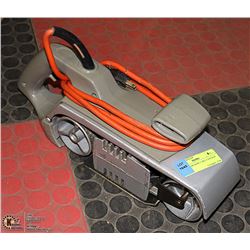 BLACK & DECKER 3" BELT SANDER