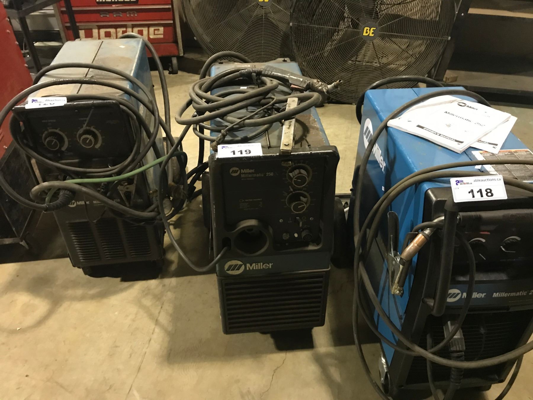 MILLER MILLERMATIC 250 MOBILE WIRE FEEDER WELDER