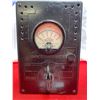 Image 2 : Vintage Simpson Electric Volt Reader