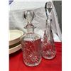 Image 2 : Nice Ktchen Lot with 2 Glass Decanters