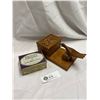 Image 1 : Vintage Wooden Cigarette Dispensor and a Tin