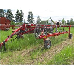 MASSEY FERGUSON 3983 - 12 WHEEL V-RAKE
