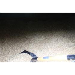 APPROX. 450 BUSHELS OF FEED OATS