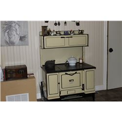 ANTIQUE EMPIRE WOOD/COAL STOVE