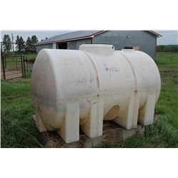 500 GALLON POLY WATER TANK