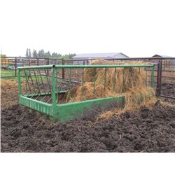 2 BALE PIPE FRAMED BALE FEEDER