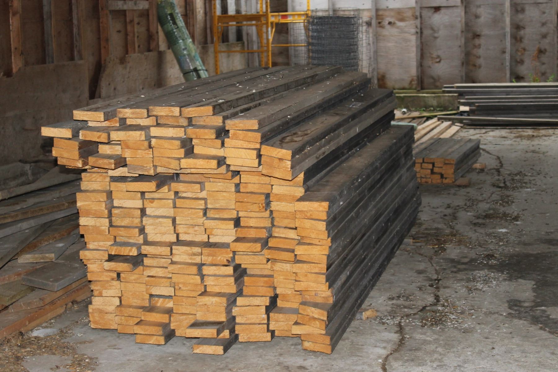 2X4 & 2X6 LUMBER IN EAST SHED