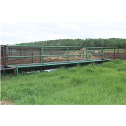 24' PIPE FRAMED FENCELINE FEED BUNK
