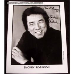 Smokey Robinson (Motown singer)  Autographed #964196