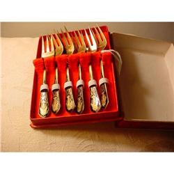 hors d'oeuvre forks #964219