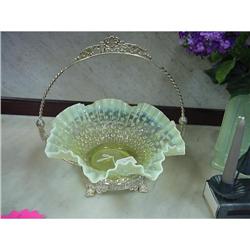 Vaselline Opalescent Hobnail Basket #964343