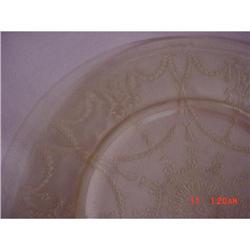 dinner plate, "Cameo" yellow, depression #977873