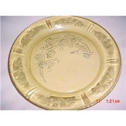 dinner plate, "Sharon" yellow, depression #977874