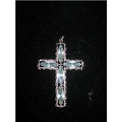 BEAUTIFUL...VINTAGE CROSS PENDANT IN ETCHED #978024