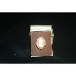 Jewelry - Avon - Cameo Ring #993291