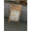Image 1 : Small Old Wash Board. #993429