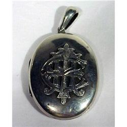 Vintage Jewelry Large Silver Locket #993694