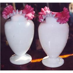 Pr. art glass vases w/ pink edging #993804