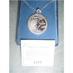 F. MINT - "Comm. Flight of Apollo 17" Medal #1006666