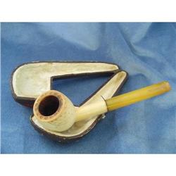Pipe - Carved MEERSCHAUM with Case #1006704