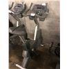 Image 1 : LIFE FITNESS LIFE CYCLE MODEL 95CI UPRIGHT BIKE, PAINT PEELING