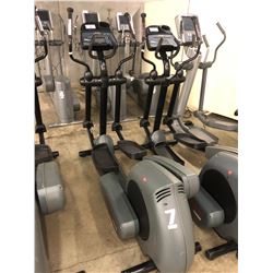 LIFE FITNESS 9500HR ELLIPTICAL MACHINE WITH STAND