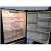 Image 2 : AMANA TOP-BOTTOM FRIDGE (VISIBLE DAMAGE) MODEL ABB2227DES