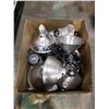 Image 2 : ASSORTED LIGHTS, ROPE, & MORE
