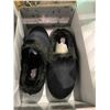 Image 2 : 9 BOXES OF ASSORTED NEW PAQUERETTE SLIPPERS