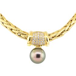 0.50 ctw Diamond and Pearl Pendant And Chain - 18KT Yellow Gold