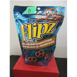 FLIPZ MILK CHOCOLATE COVERED PRETZELS (120 G) - PER BAG