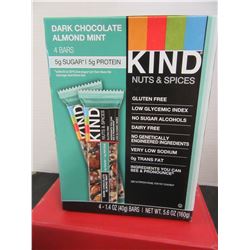 KIND DARK CHOCOLATE ALMOND MINT BARS (4 X 40G) - PER BOX