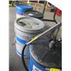 Image 1 : FLUID 5 GAL PUMP, 3 BUCKETS