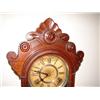 Image 2 : VICTORIAN WALNUT MANTEL CLOCK