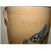 Image 2 : CONTEMPORARY MARYLAND CROCK
