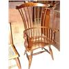 Image 1 : WINDSOR COMB BACK ARM CHAIR
