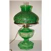 Image 1 : VICTORIAN GREEN GLASS TABLE LAMP