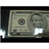 Image 3 : 2 2001 $5 FEDERAL RESERVE NOTES