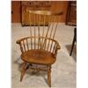 Image 1 : MAPLE WINDSOR ARMCHAIR