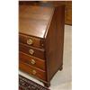 Image 4 : CHIPPENDALE WALNUT SLANT-FRONT DESK