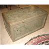 Image 4 : PAINT DECORATED TOOL CHEST