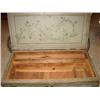 Image 5 : PAINT DECORATED TOOL CHEST