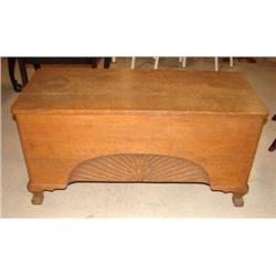 OAK BLANKET CHEST