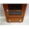 Image 3 : PINE MEDICINE CABINET