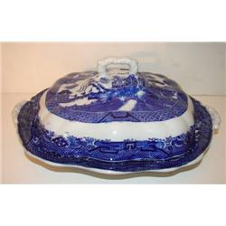ENGLISH BLUE WILLOW COVERED DISH