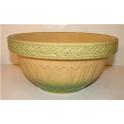 GREEN SALT-GLAZED BOWL