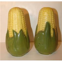 SHAWNEE POTTERY CORN PATTERN SHAKERS